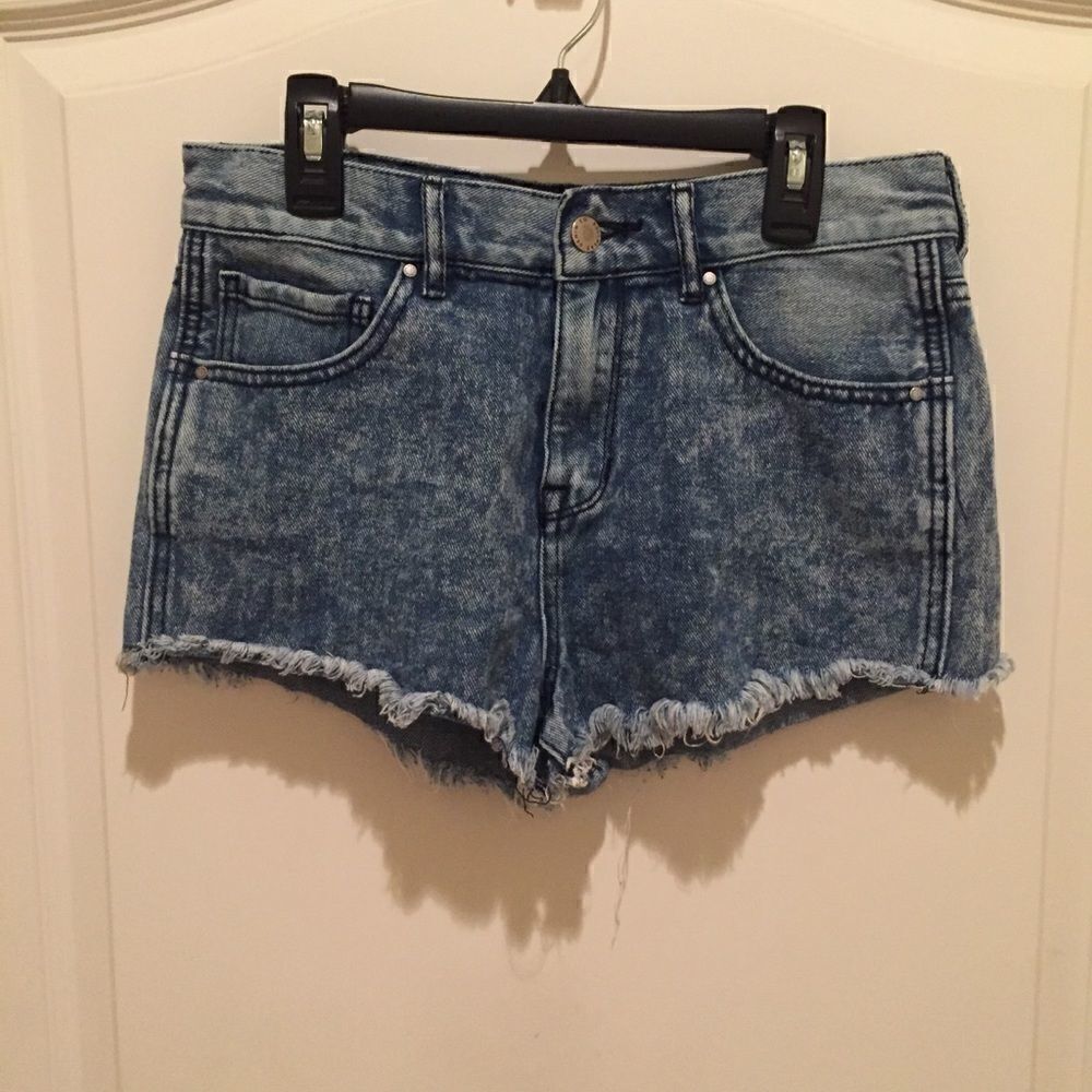 Bullhead High Rise Shorts 